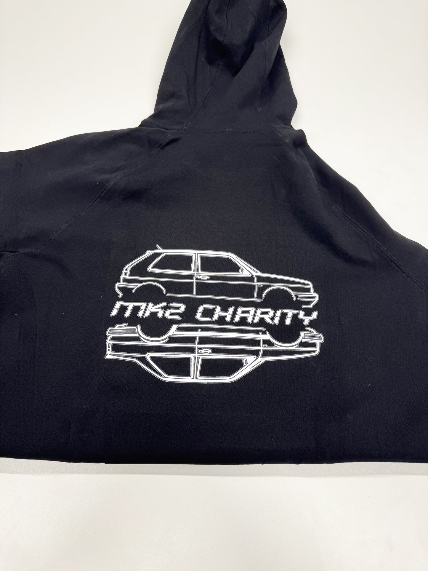 MK2-Charity Hoodie – dein stylischer Begleiter mit Statement