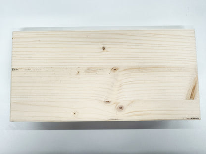 Personalisiertes Schlüsselbrett aus Fichte/Tanne – ca. 24,7 × 12,3 cm