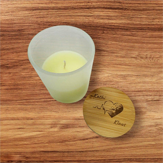Personalisierte Duftkerze im Glas – mit Herzgravur